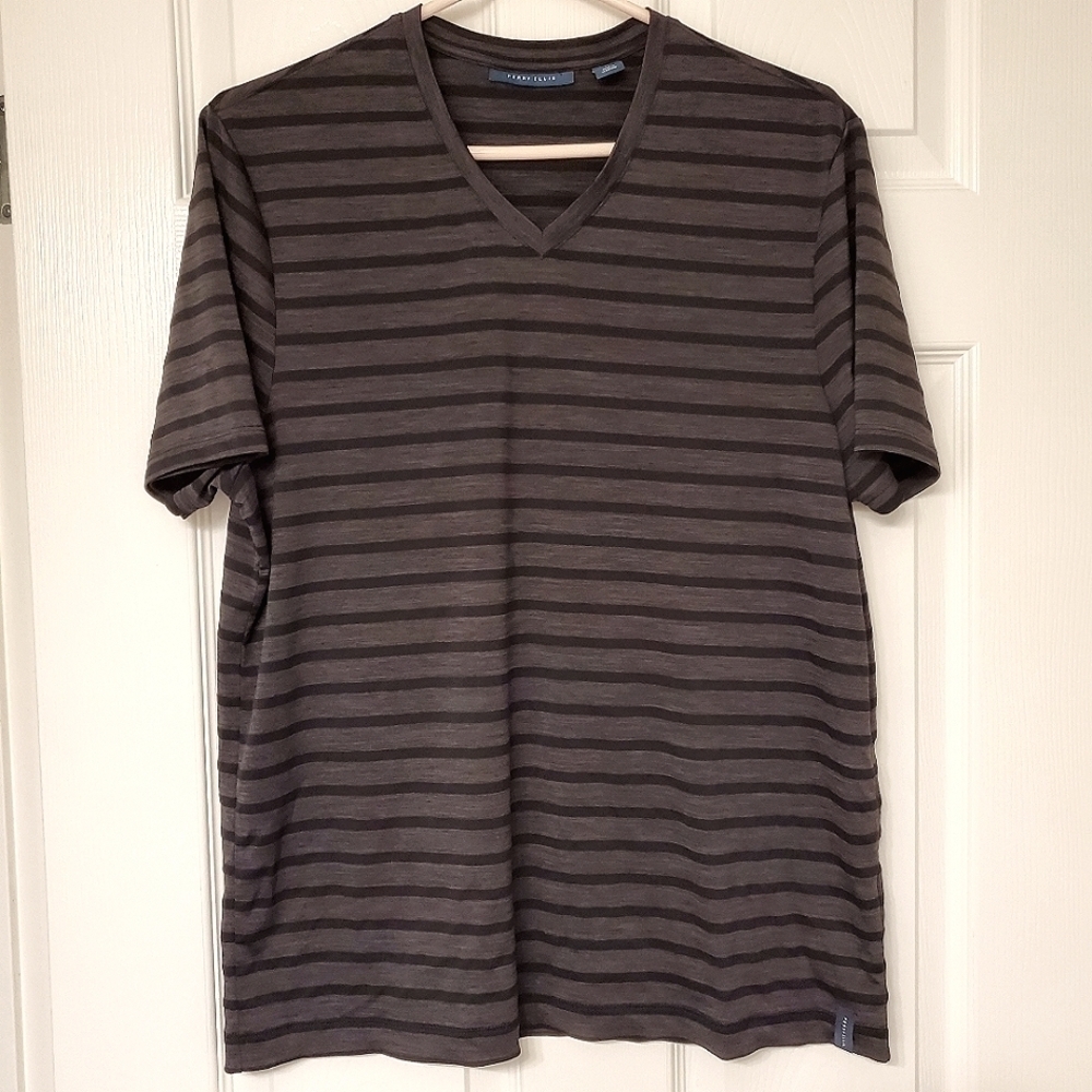 Perry Ellis Striped V-Neck Pullover Shirt Casual Short Sleeves Lightweight Gray